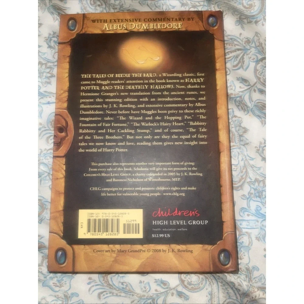 A WIZARDING CLASSIC FROM THE WORLD OF HARRY POTTER- THE TALES OF BEEDLE THE BARD